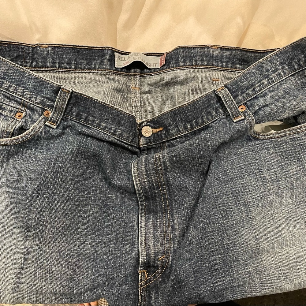 Levi men’s jeans